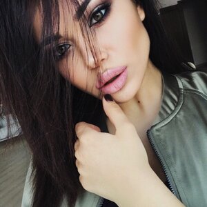 Anita Diaz