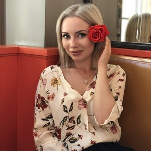 Юлия Белая