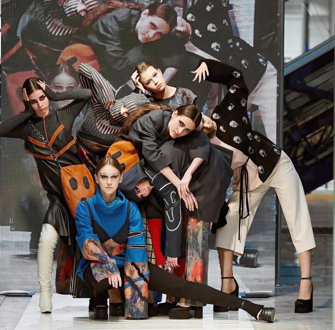 Фотографії моделей - podium.im