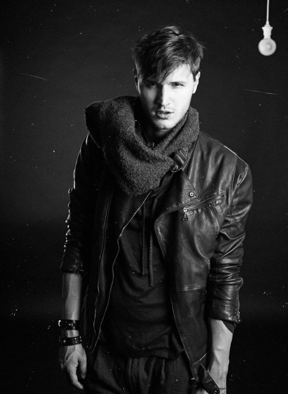照片Denis Kurochkin