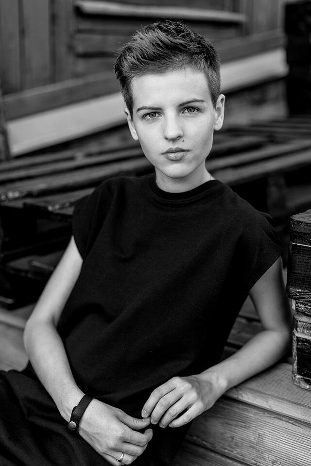 Фото MASHA VARYKHANOVA