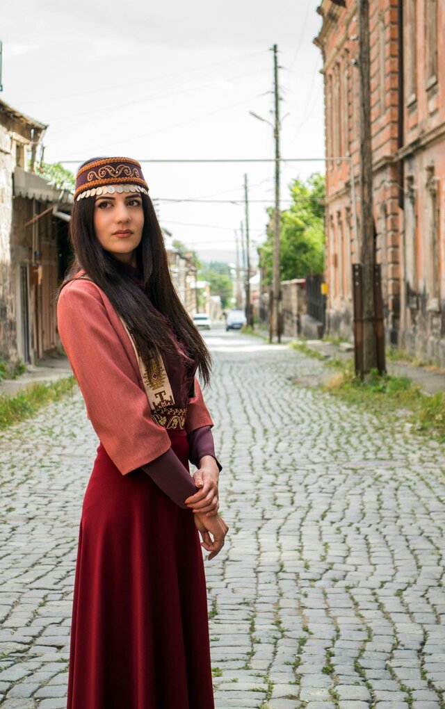 照片Ani Khachatryan