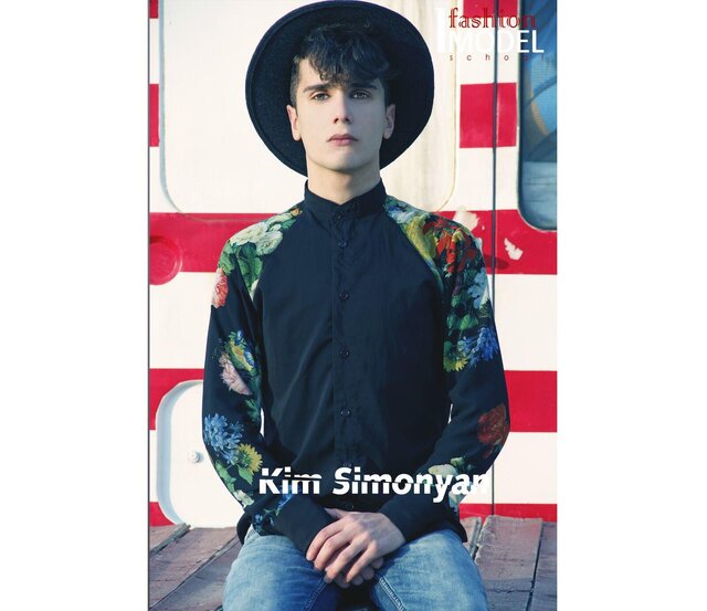 照片Kim Simonyan