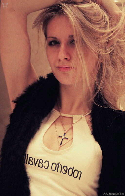 Viktoria Kulikova's photo