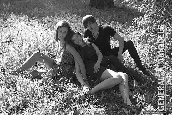 Zena Frolov's photo