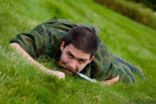 военные,  нож