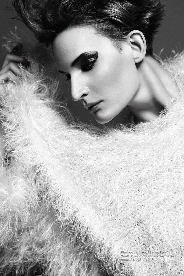 Alena Ray's photo
