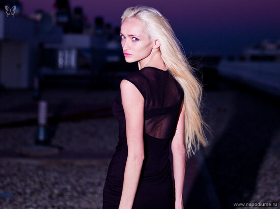 Ilona Lovestoned's photo