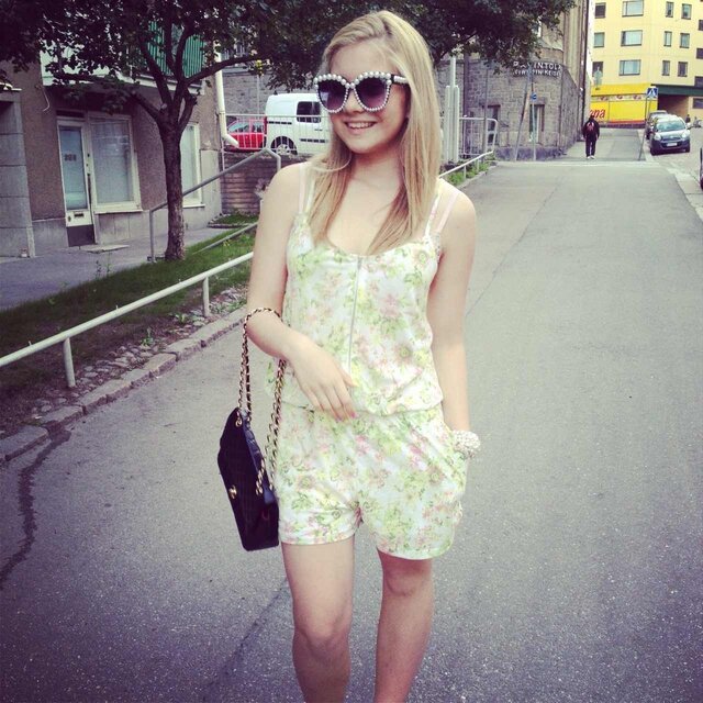 照片Anna Lavrenova