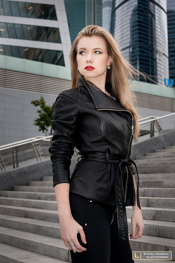 Prada, Red, Lips