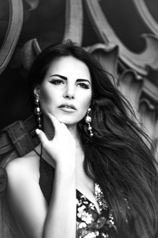 Ph. Елена Мамонова.