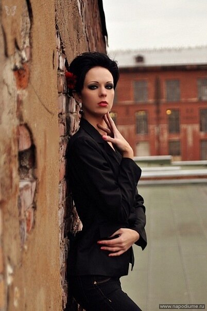 Katerina Neusmehova's photo