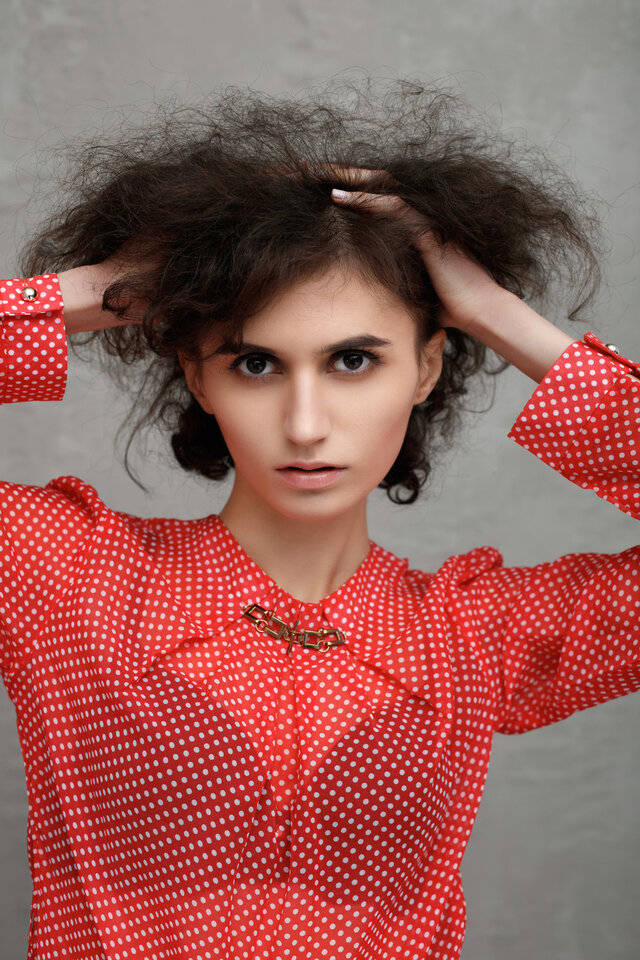 Фото Ali Bouclé