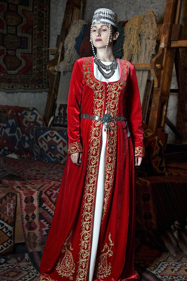 Люси 