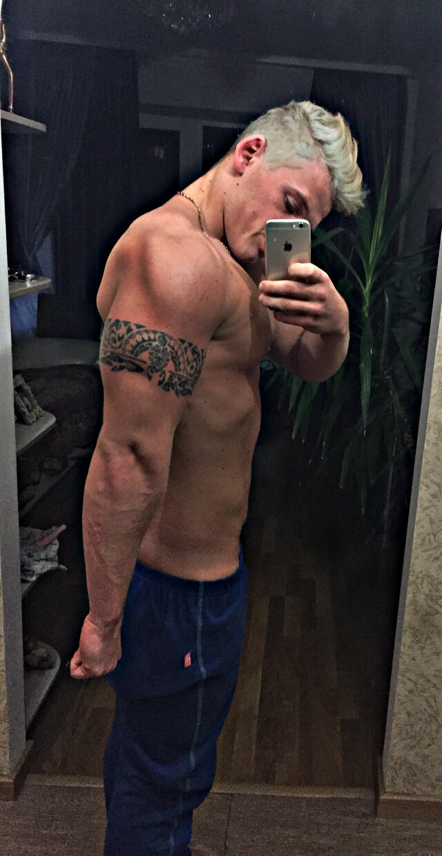 照片Maksim Klymenko
