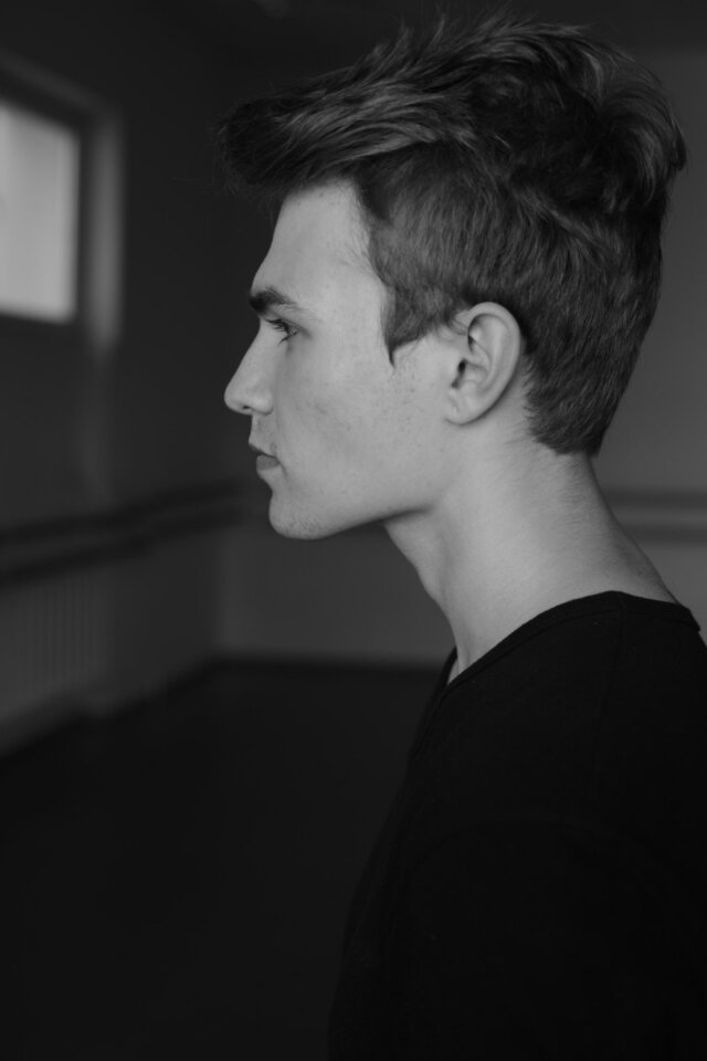 照片Bogdan Goytan
