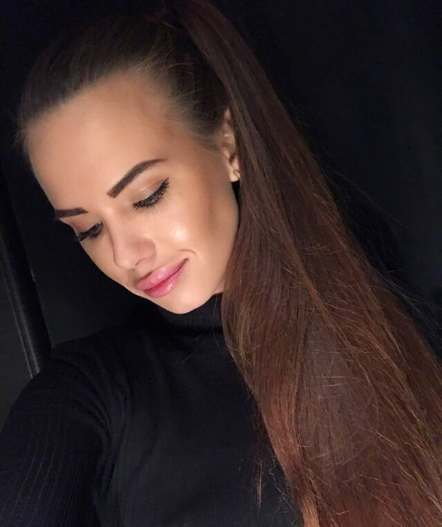 照片Natalia Feldsherova