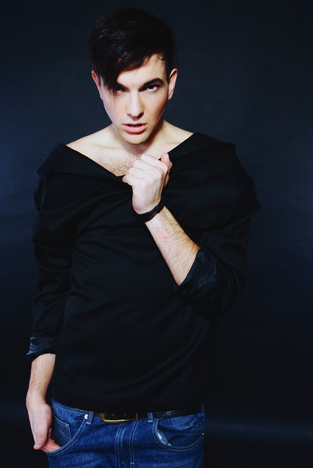Фото Artyom Volkov
