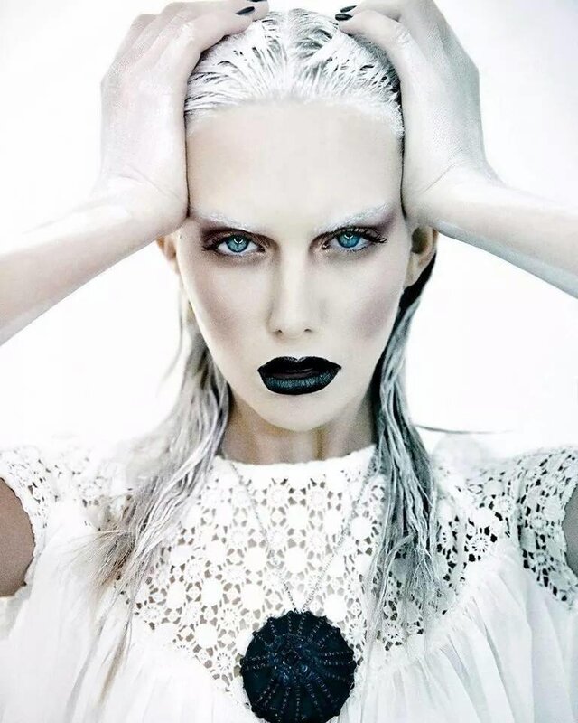Foto juliet semenyuk