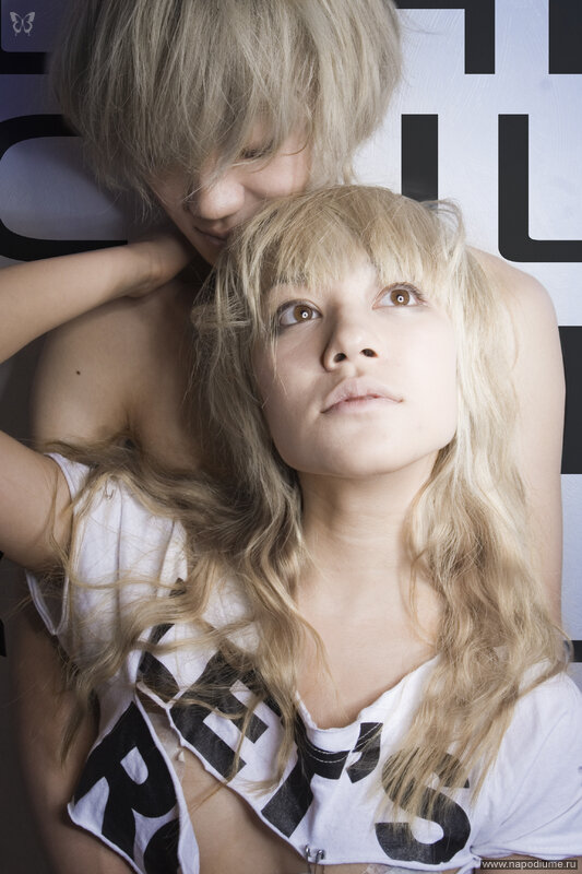 照片Neena Vee.