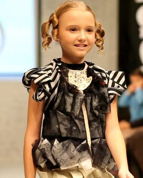 Показ Зои Гордеевой на Аwrora fashion week