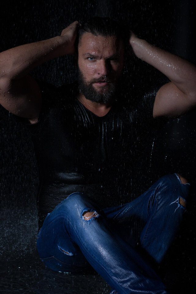 MAKSIM KOLESNIChENKO's photo