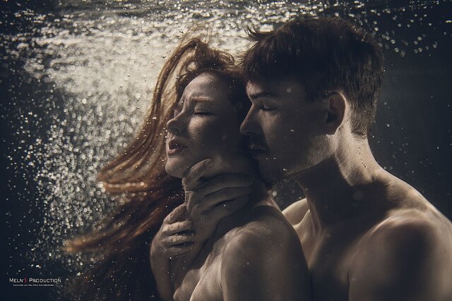 Romance, Love, Human, Interaction, Sky, Cg artwork, Reflection, Gesture, Smile