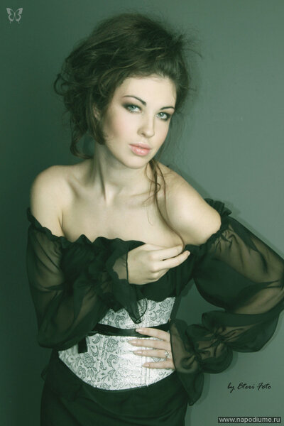 Designer - Ольга Каурцева. Photo - Этери Берсеневская. MUA - я. Hair stylist - Ольга Горникова.