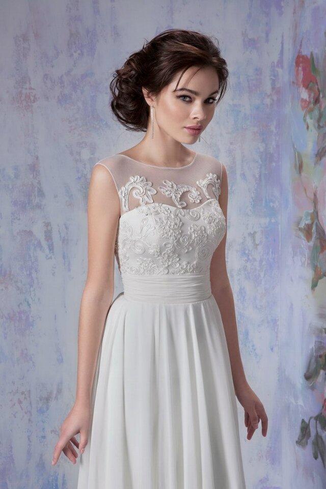 LoveStory wedding catalog | 2014 Collection | Bridal Fashion Photography
