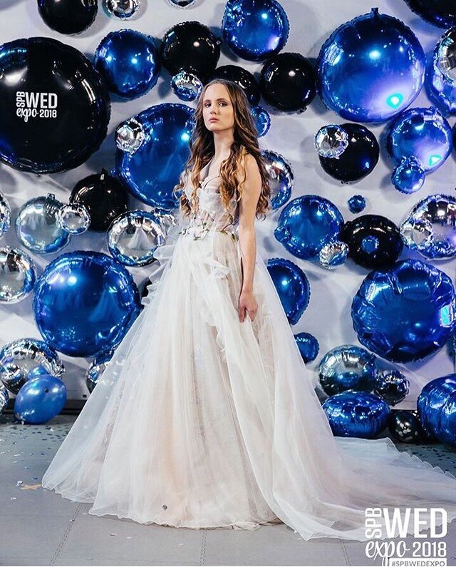 照片Maria Pestova