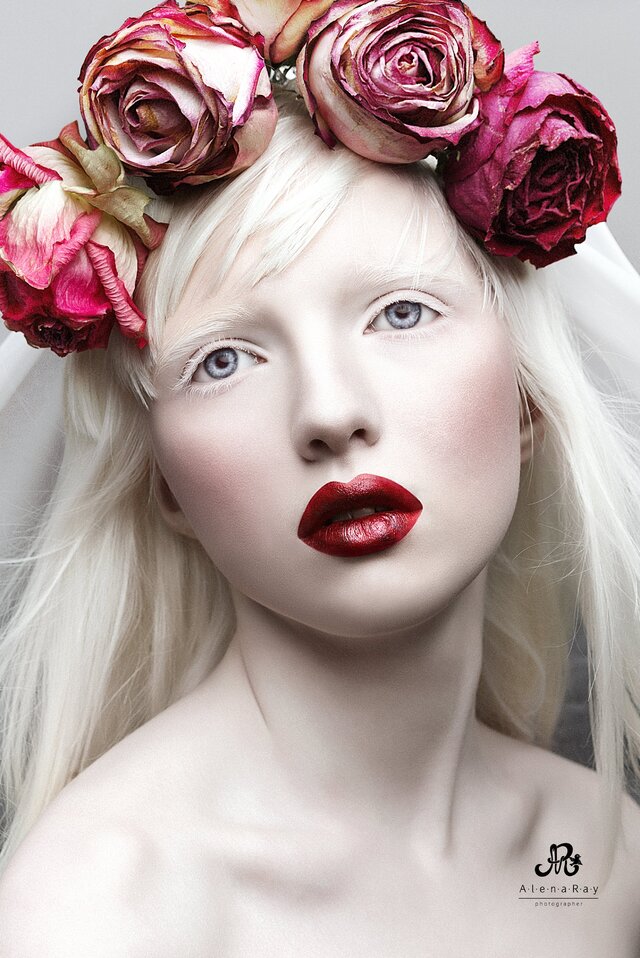Alena Ray's photo