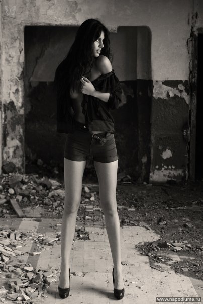 by Britke
