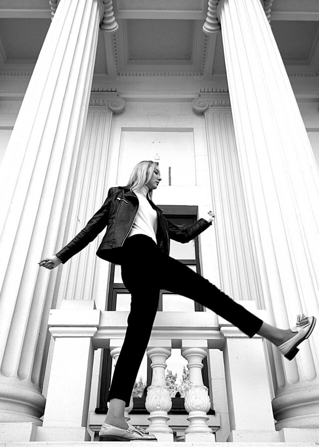 Фото KATHERINE TROY