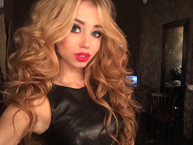 yana love's photo