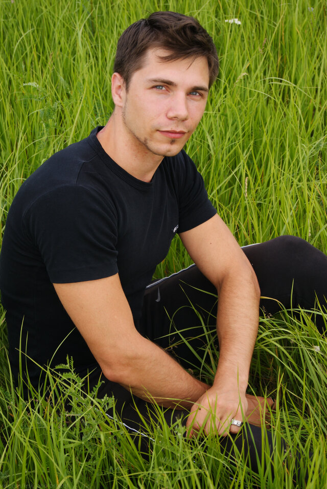 照片Maksim Derevjagin