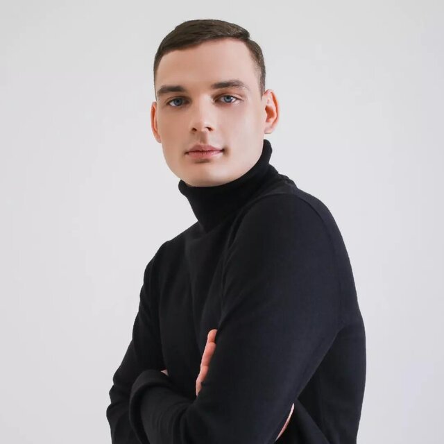 Фото Максим Илатовский