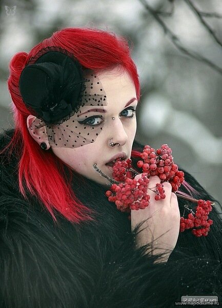 Ana Zombi's photo