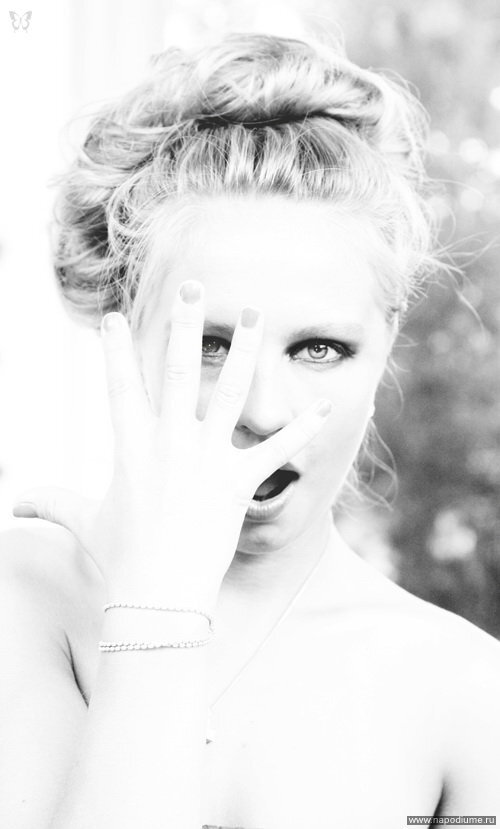 Alena Kovaleva's photo
