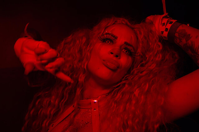 Фото Крылова Lana Red Светлана