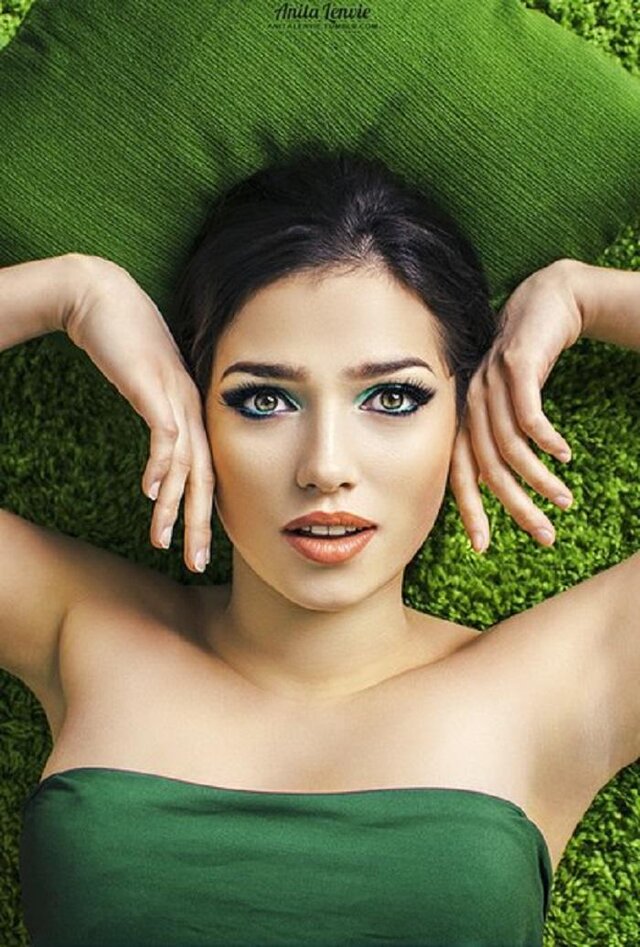 照片Lili Alexandrovna