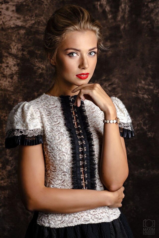 Red lips 