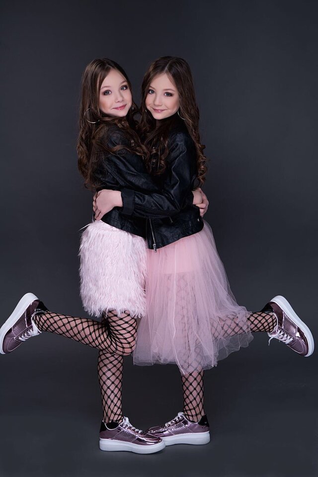 Foto Aleksandra i Arina Lisih