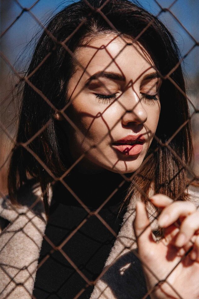 Face, Head, Beauty, Lip, Chin, Hairstyle, Mouth, Eye