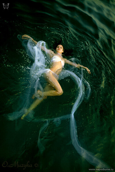 Oksana Muzyka's photo