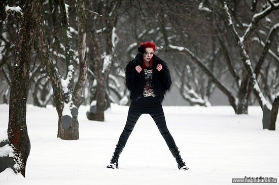 Ana Zombi's photo