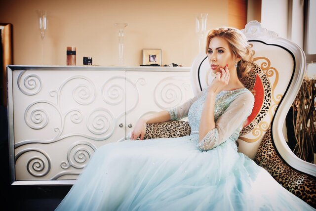 Elina Savustyanova's photo