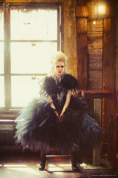 Реклама студии Анжелы Васильевой для журнала ЖАРА май 2011 Style: Angela Vasilyeva 