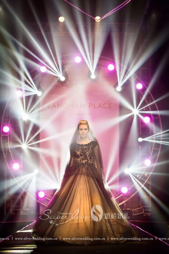 Alina Skidan's photo