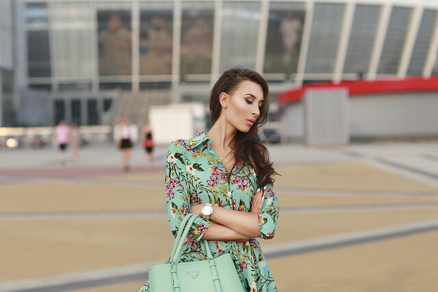 Julia Mindar's photo