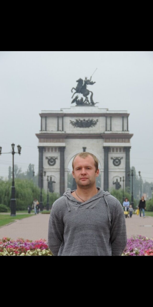 Фото Максим Погорельский